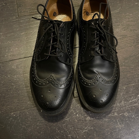 Dr Martens Unisex Shoes 3989 black Casual Oxford Wingtip Brogue Leather USM7/ 39 - Picture 4 of 9